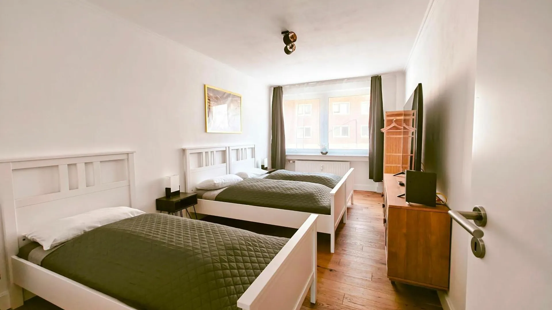 3 Room Downtown Apartment Bilk Düsseldorf 0*,